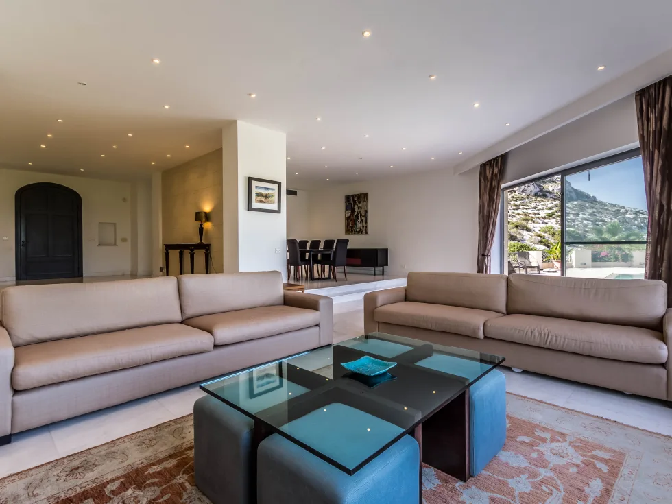 6 bed Villa For Rent in Bahar ic-Caghaq, Bahar ic-Caghaq - thumb 11