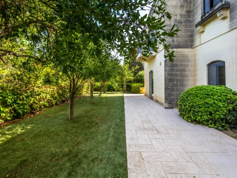 6 bed Villa For Rent in Bahar ic-Caghaq, Bahar ic-Caghaq - thumb 20