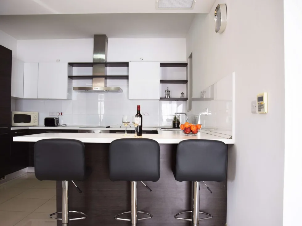 3 bed Apartment For Rent in Sliema, Sliema - thumb 1