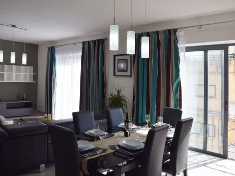 3 bed Apartment For Rent in Sliema, Sliema - thumb 4