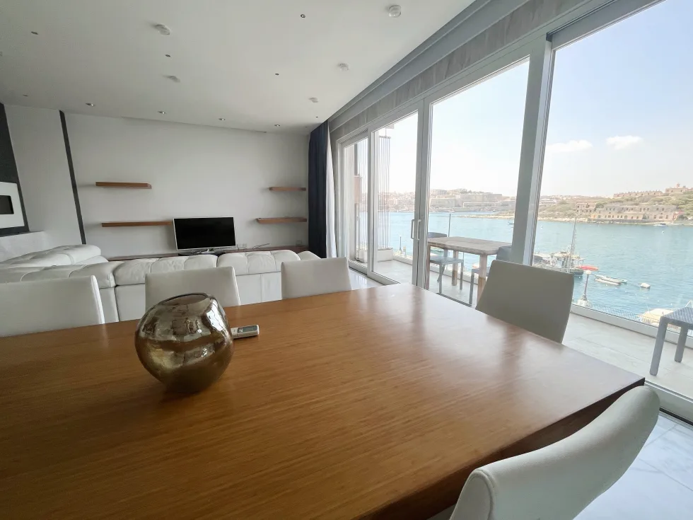 2 bed Apartment For Rent in Sliema, Sliema - thumb 6