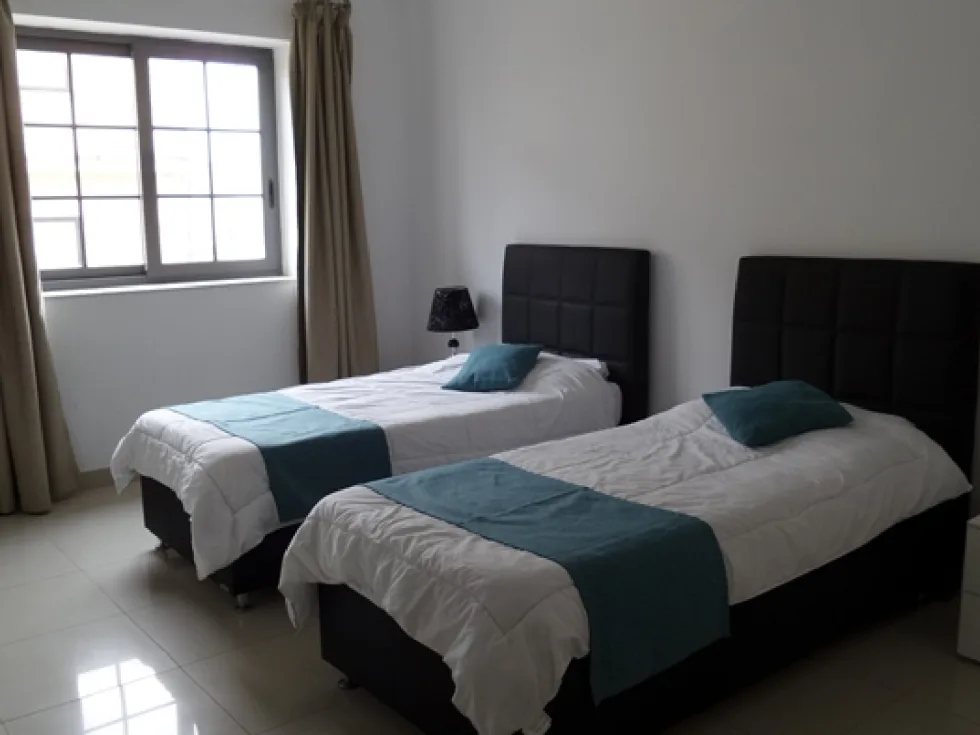 3 bed Apartment For Rent in Sliema, Sliema - thumb 6