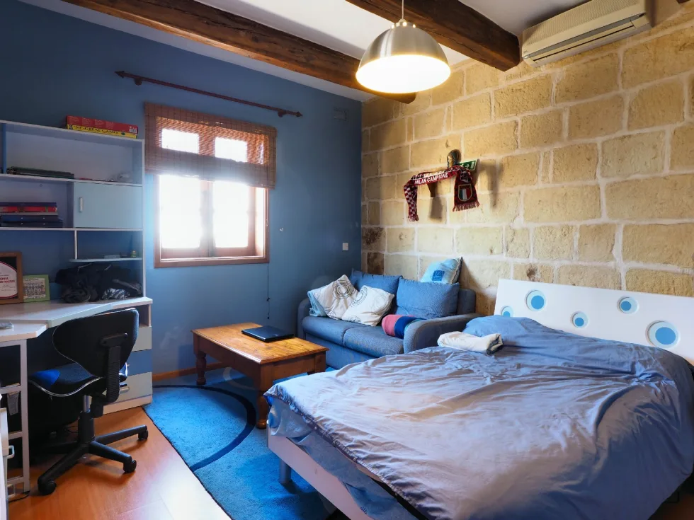 4 bed Farmhouse For Rent in Swatar, Swatar - thumb 11