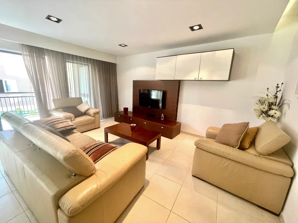 3 bed Apartment For Rent in St Julian's, St Julian's - thumb 1