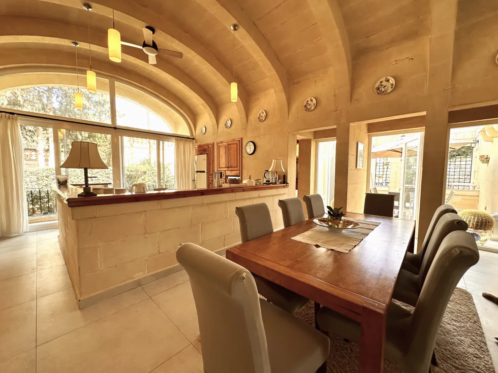 3 bed Villa For Rent in Naxxar, Naxxar - thumb 1