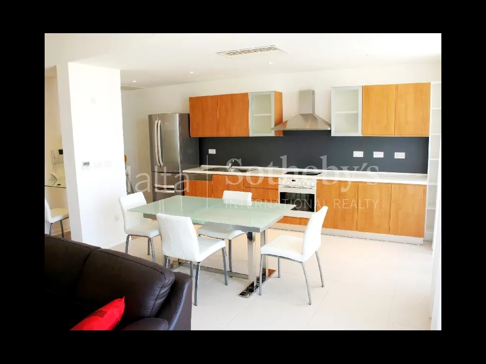 2 bed Apartment For Rent in Sliema, Sliema - thumb 4