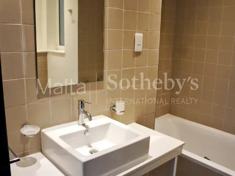 2 bed Apartment For Rent in Sliema, Sliema - thumb 6