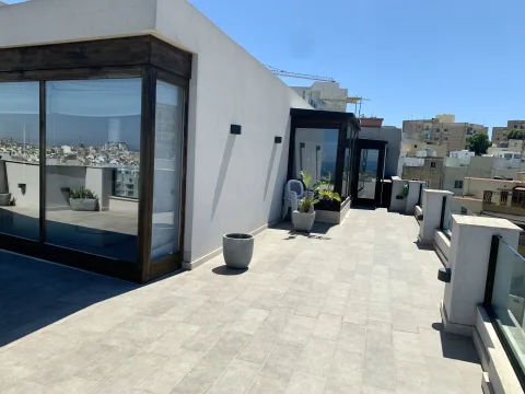 2 bed Penthouse For Rent in St Julian's, St Julian's - thumb 14