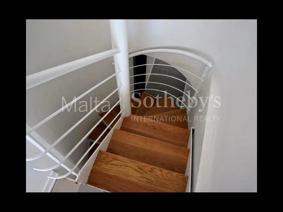 3 bed Penthouse For Rent in Sliema, Sliema - thumb 6