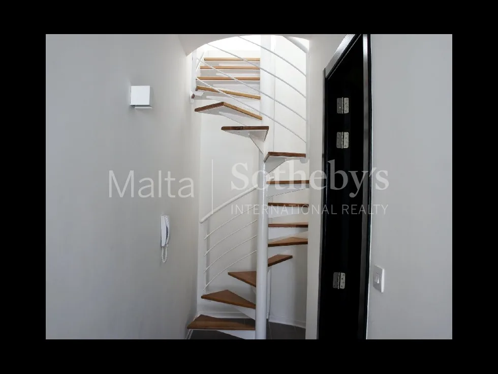 3 bed Penthouse For Rent in Sliema, Sliema - thumb 7