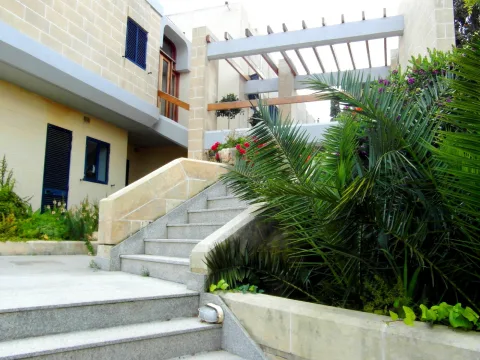 5 bed Villa For Rent in San Gwann, San Gwann - thumb 6