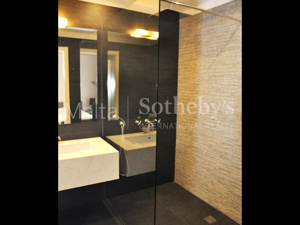 3 bed Maisonette For Rent in St Julian's, St Julian's - thumb 5