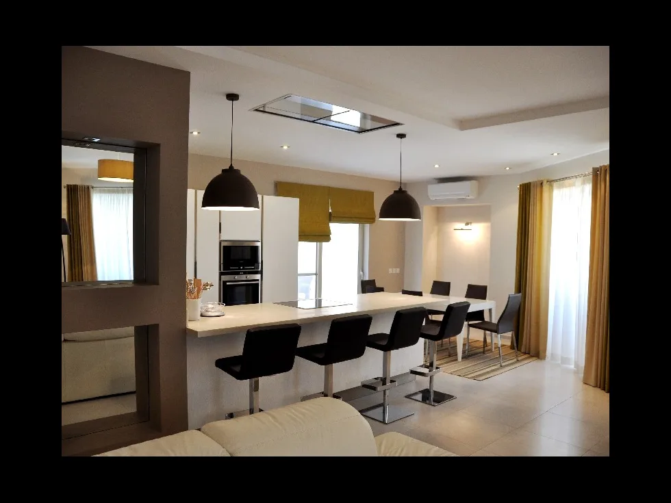 2 bed Maisonette For Rent in St Julian's, St Julian's - thumb 1