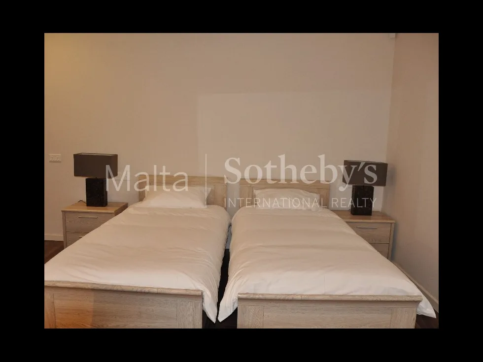 2 bed Maisonette For Rent in St Julian's, St Julian's - thumb 8