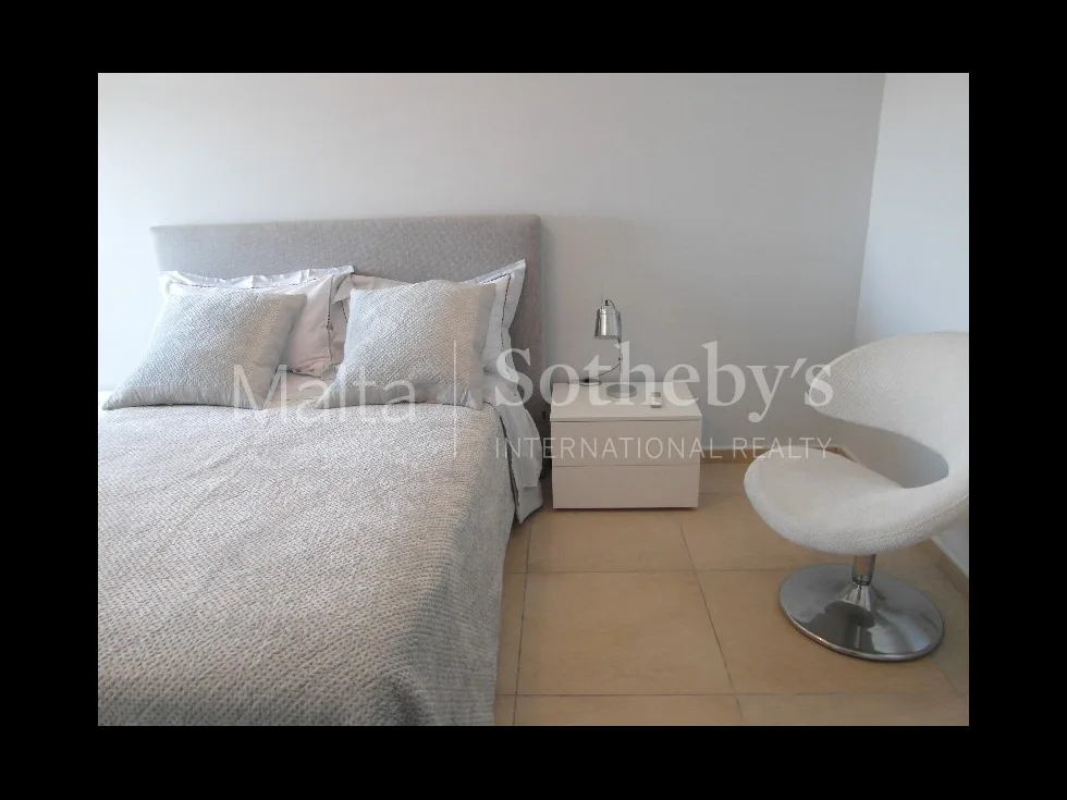 3 bed Apartment For Rent in Sliema, Sliema - thumb 4