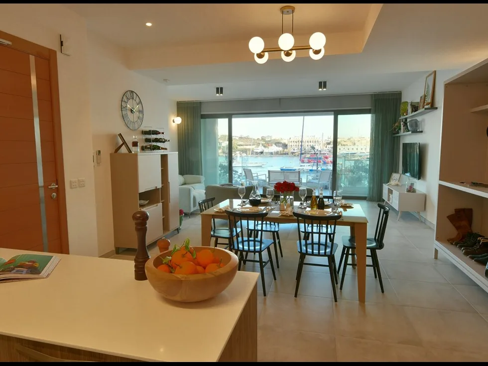 3 bed Apartment For Rent in Sliema, Sliema - thumb 16