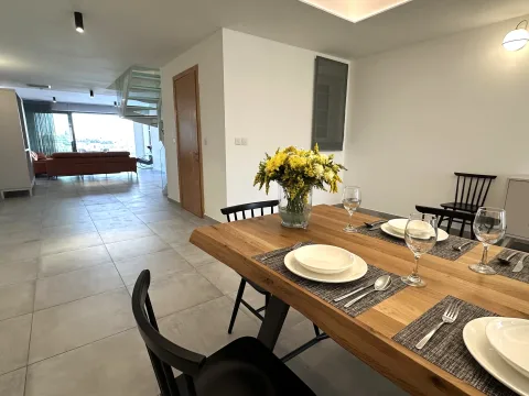 2 bed Penthouse For Rent in Sliema, Sliema - thumb 5