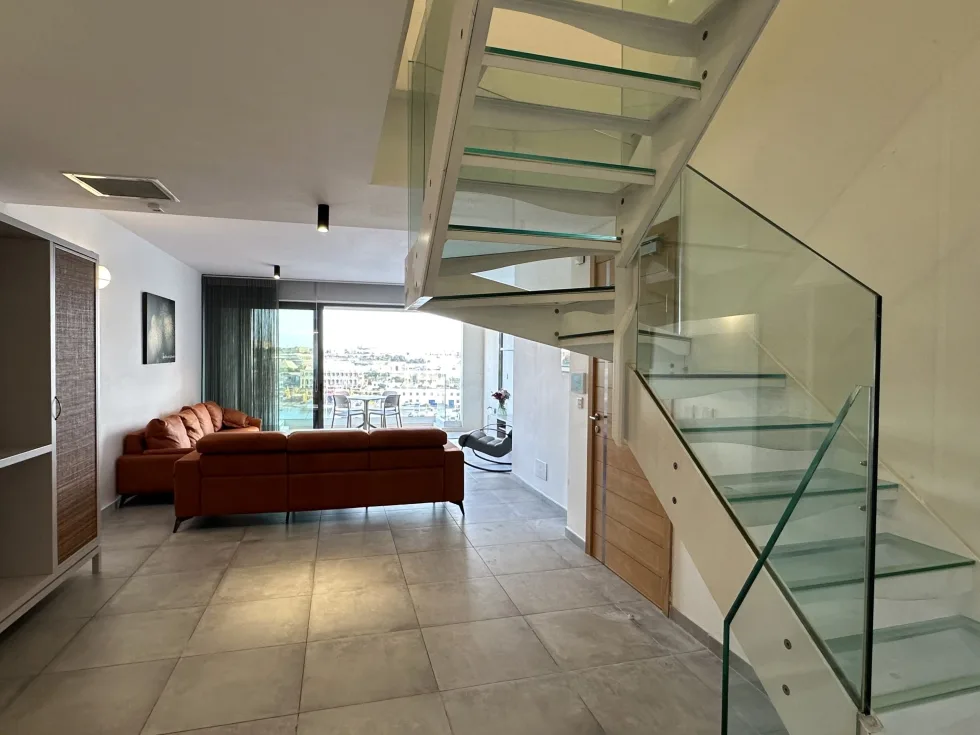 2 bed Penthouse For Rent in Sliema, Sliema - thumb 6