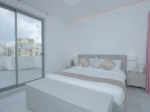 2 bed Apartment For Rent in Sliema, Sliema - thumb 7