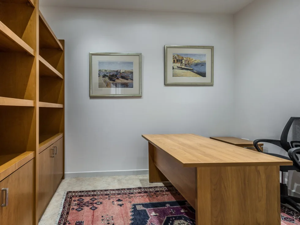 4 bed Penthouse For Rent in Sliema, Sliema - thumb 12