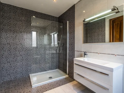 4 bed Penthouse For Rent in Sliema, Sliema - thumb 16