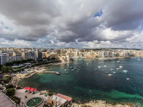 4 bed Penthouse For Rent in Sliema, Sliema - thumb 20