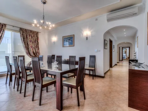 4 bed Penthouse For Rent in Sliema, Sliema - thumb 5