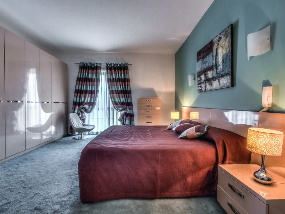 4 bed Apartment For Rent in Sliema, Sliema - thumb 8