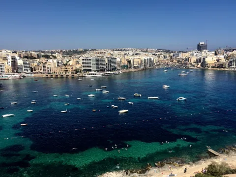 4 bed Apartment For Rent in Sliema, Sliema - thumb 1