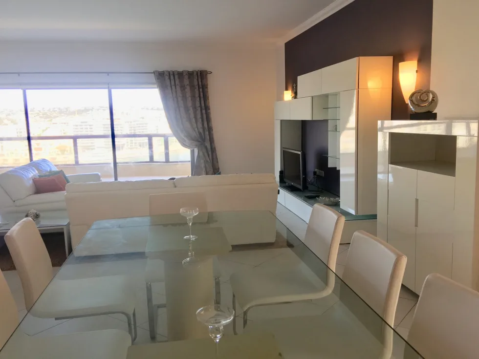 4 bed Apartment For Rent in Sliema, Sliema - thumb 3