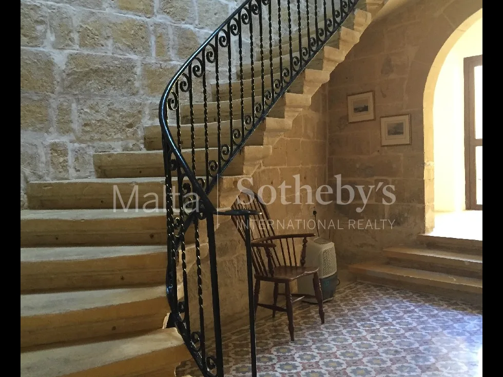 2 bed Town House For Rent in Siggiewi, Siggiewi - thumb 2