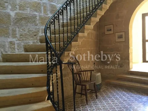 2 bed Town House For Rent in Siggiewi, Siggiewi - thumb 2