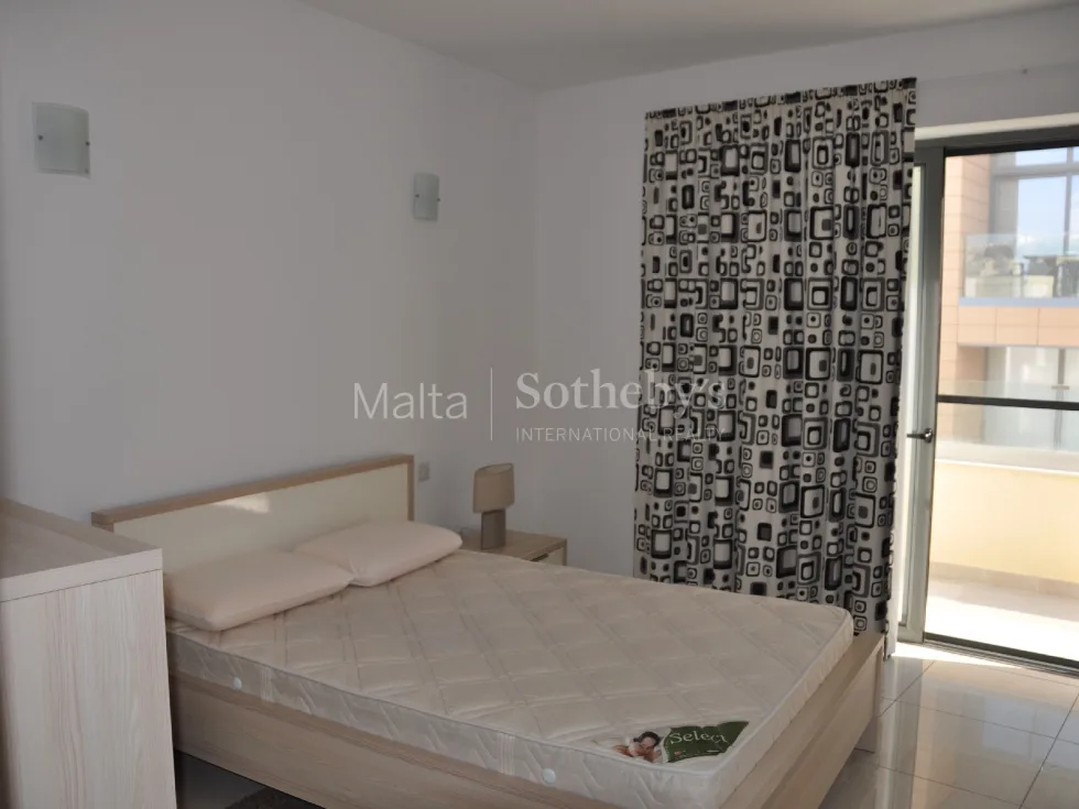2 bed Penthouse For Rent in St Julian's, St Julian's - thumb 5