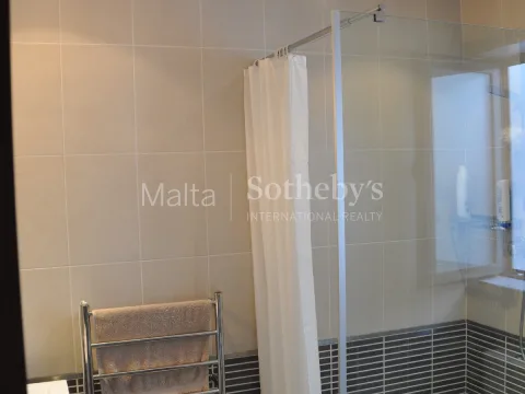 2 bed Penthouse For Rent in St Julian's, St Julian's - thumb 6