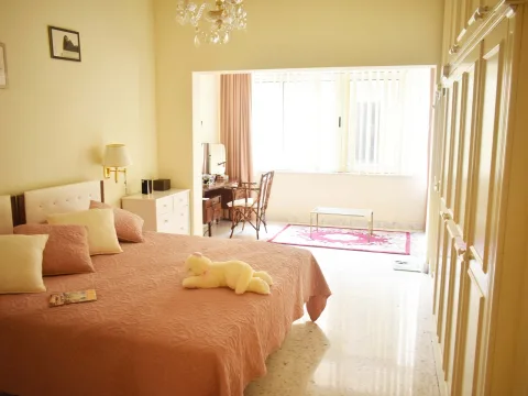 3 bed Apartment For Rent in Sliema, Sliema - thumb 9