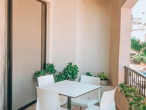 3 bed Apartment For Rent in St Julian's, St Julian's - thumb 3
