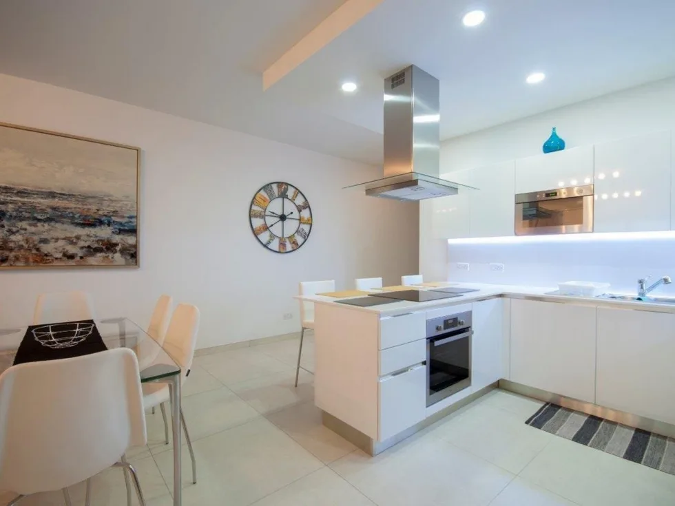 3 bed Apartment For Rent in Sliema, Sliema - thumb 3
