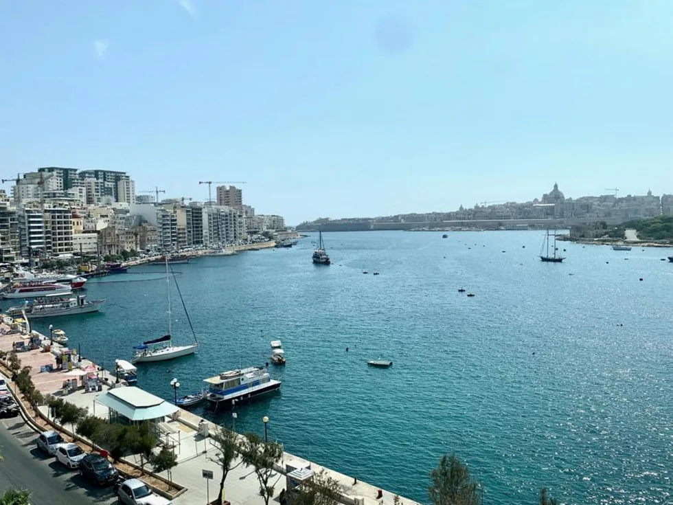 3 bed Apartment For Rent in Sliema, Sliema - thumb 17