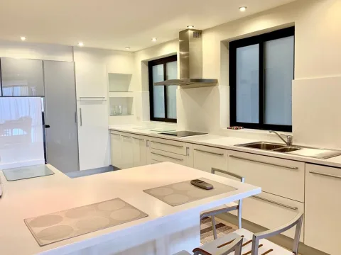 3 bed Apartment For Rent in Sliema, Sliema - thumb 7