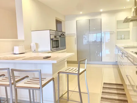 3 bed Apartment For Rent in Sliema, Sliema - thumb 9