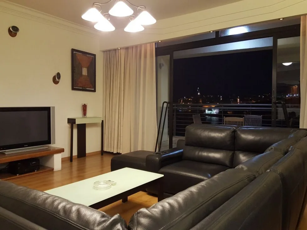3 bed Apartment For Rent in Sliema, Sliema - thumb 2