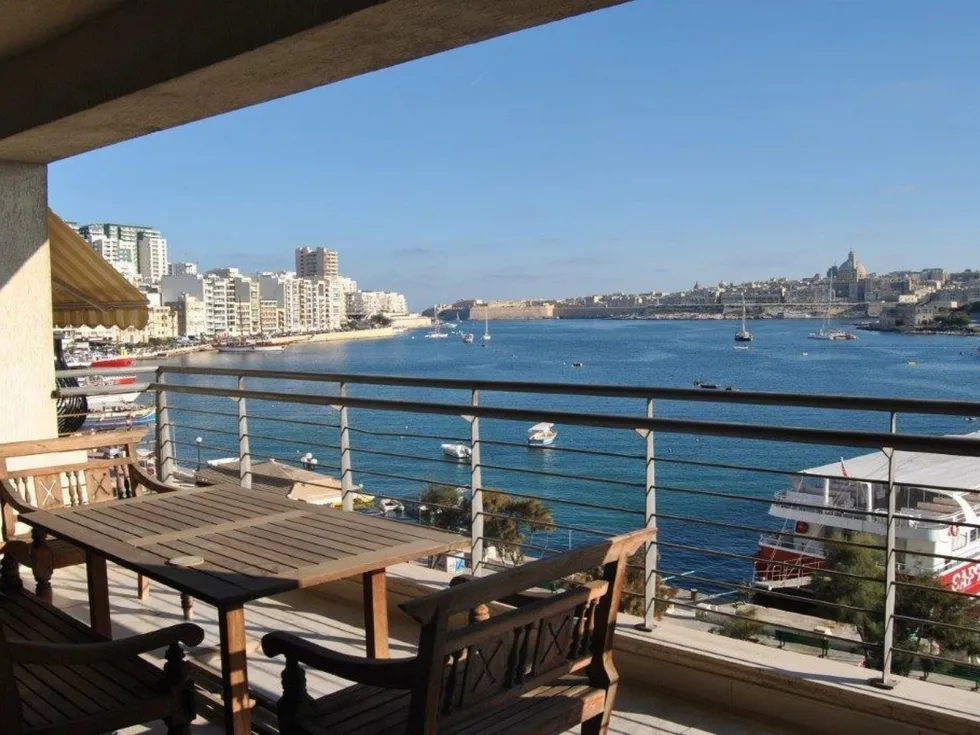 3 bed Apartment For Rent in Sliema, Sliema - thumb 9