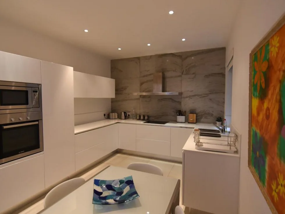 4 bed Apartment For Rent in Sliema, Sliema - thumb 8