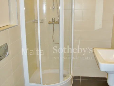 2 bed Apartment For Rent in Sliema, Sliema - thumb 10