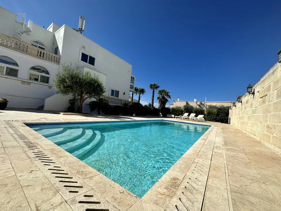 5 bed Villa For Rent in Madliena, Madliena - thumb 2