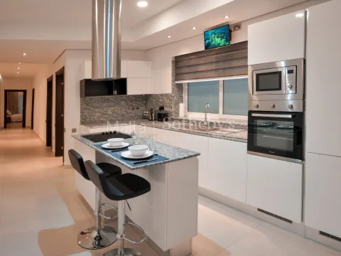 2 bed Apartment For Rent in Sliema, Sliema - thumb 4