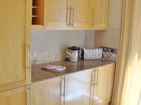2 bed Apartment For Rent in Sliema, Sliema - thumb 6