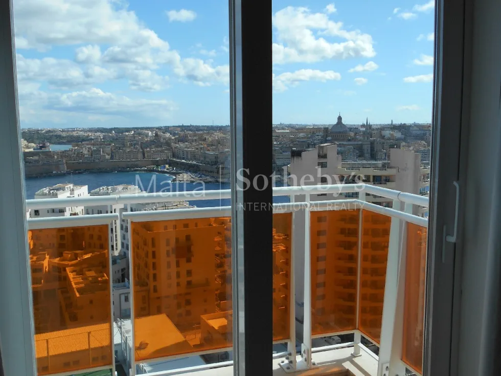 3 bed Apartment For Rent in Sliema, Sliema - thumb 5