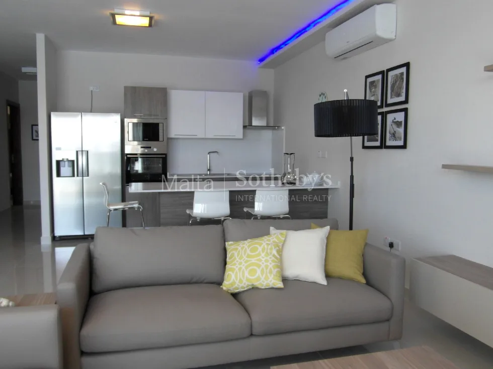 2 bed Apartment For Rent in Sliema, Sliema - thumb 2