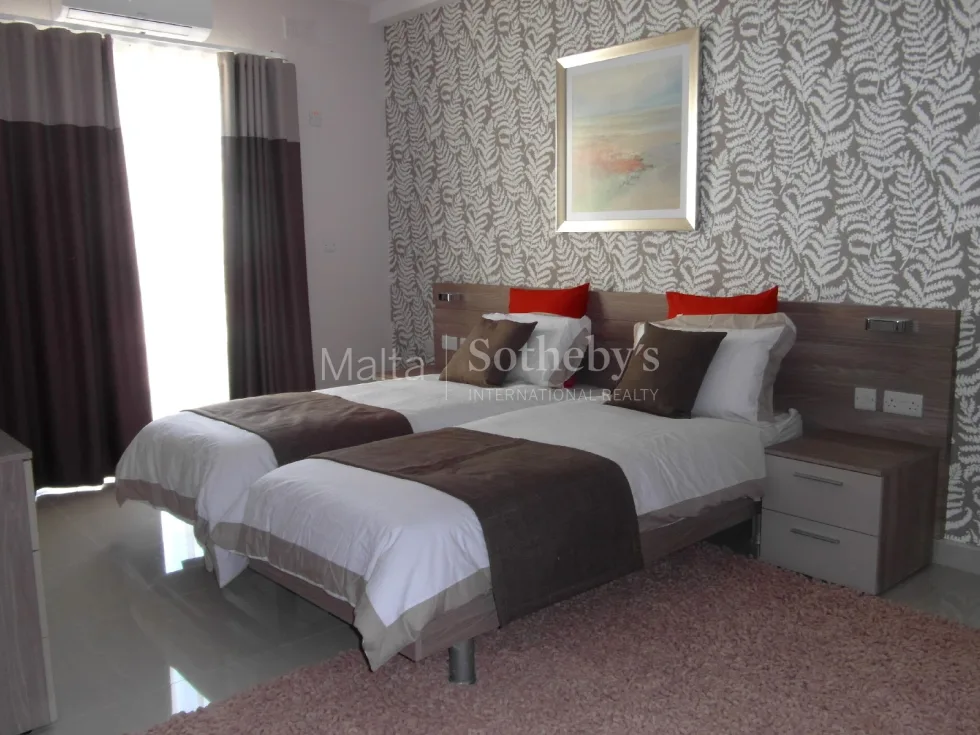 2 bed Apartment For Rent in Sliema, Sliema - thumb 7